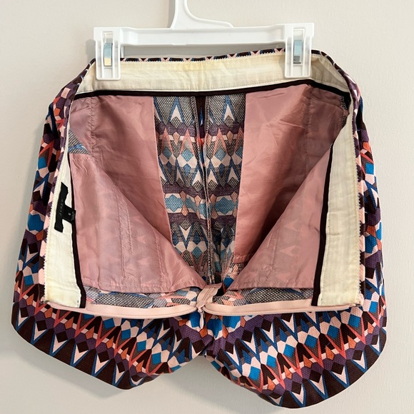 J Crew High-wasted shorts - Picture 3 of 4